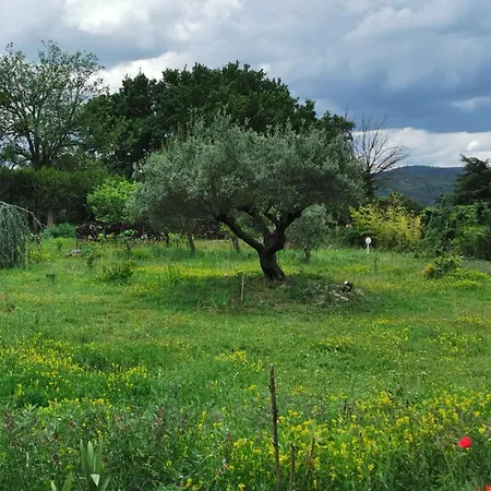 Apartament Jolie En Provence -- 9 Route De Sainte-tulle A ! Pierrevert
